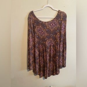 Med size dress /tunic gently used